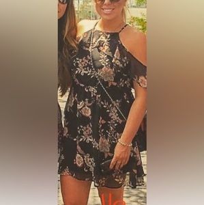 Sienna sky size Medium flowy flower summer dress. GUC